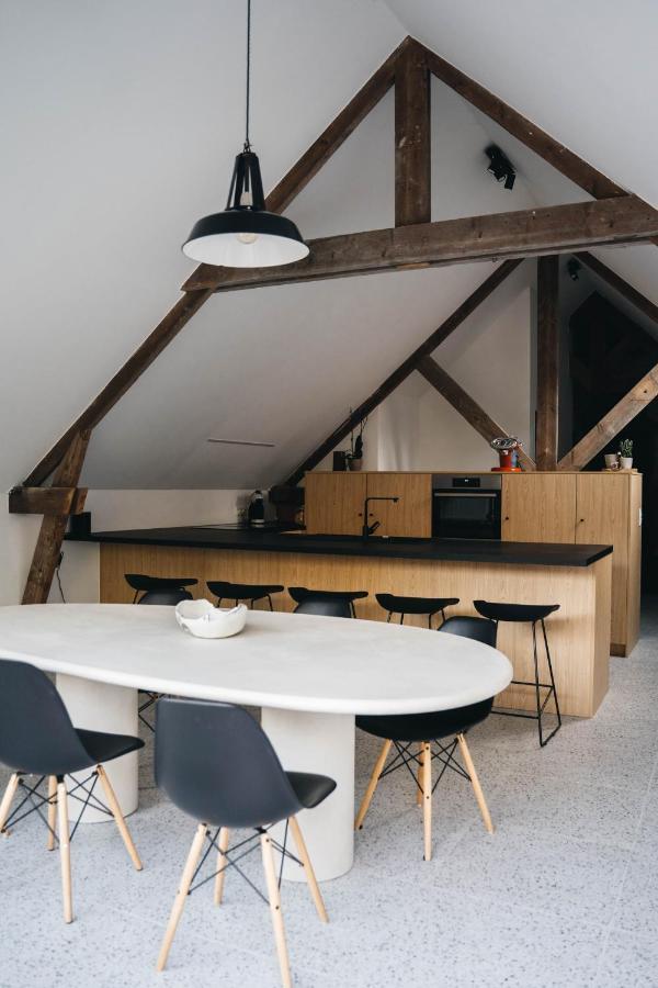 Gezellige Loft Met Twee Slaapkamers Ипер Екстериор снимка